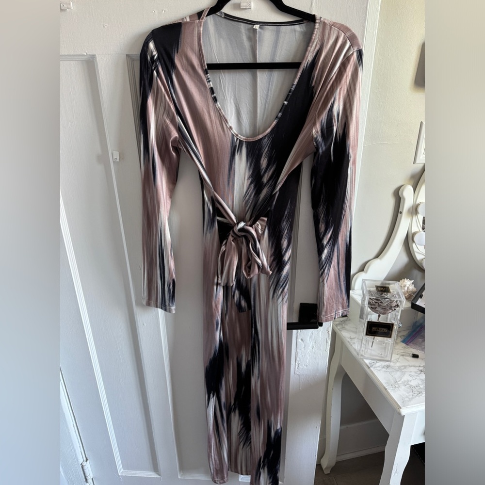 SOLD - Shein - Dresses - M-L